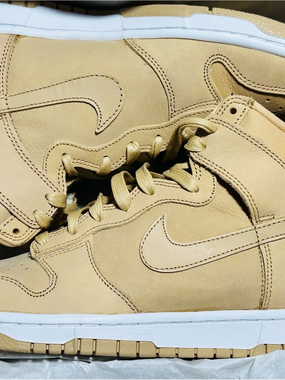 Nike Dunks High-Top Vachetta Sneaker